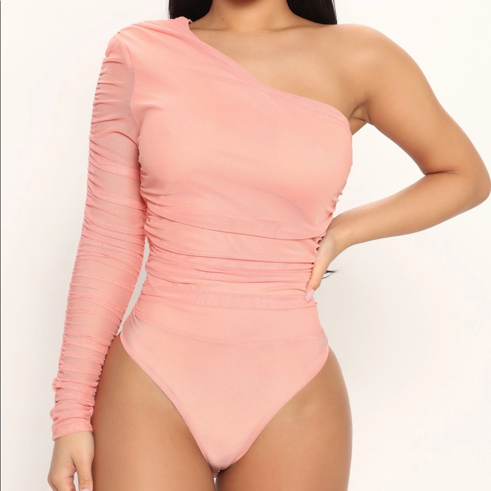 FASHION NOVA BODYSUIT - MOCHA